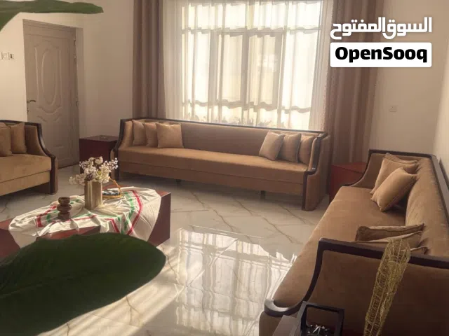 كنبايات مجلس شبه جديد