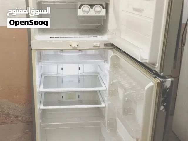 ثلاجة سامسونج 16 قدم بحالة ممتازة