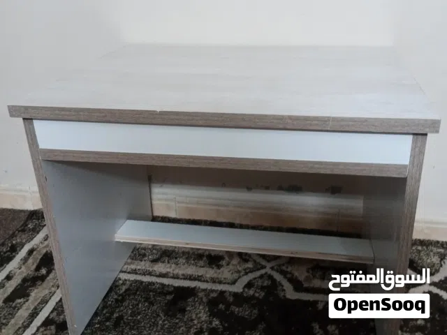 طاوله   خشب