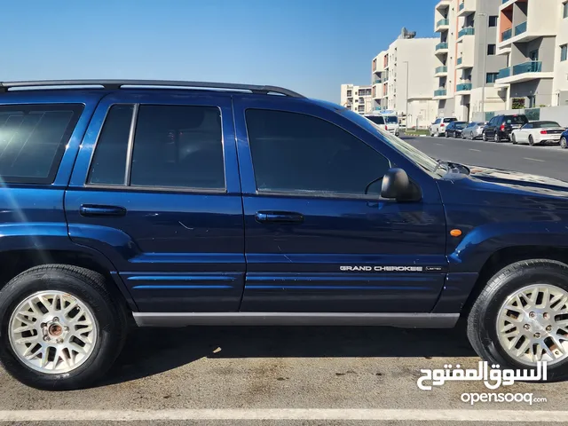 JEEP GRAND CHEROKEE  LOW MILEAGE 2002