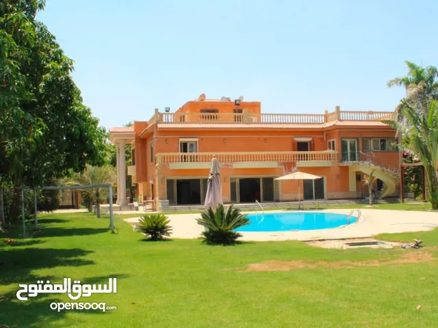 750 m2 More than 6 bedrooms Villa for Sale in Cairo Shorouk City