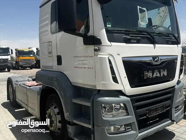 راس تريلا وارد بحالة ممتازه