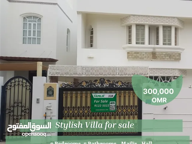 Stylish Villa for sale in Shatti al qurum  REF 716MA