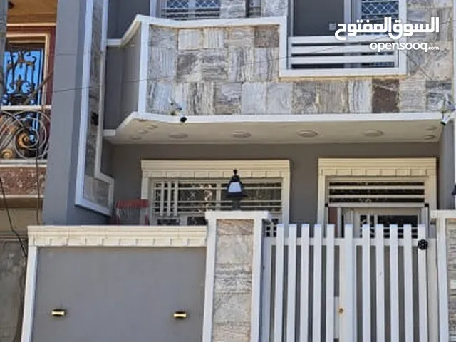 150 m2 4 Bedrooms Townhouse for Sale in Baghdad Hurriya