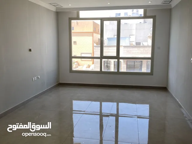 200 m2 3 Bedrooms Apartments for Rent in Al Ahmadi Hadiya