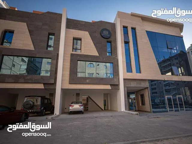 villa for rent on Salmiya fully furnished