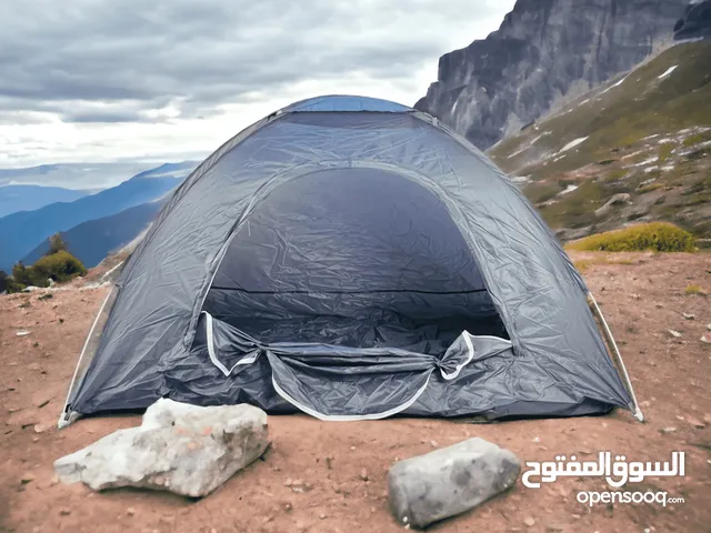 خيمة كبيرة للتخييم