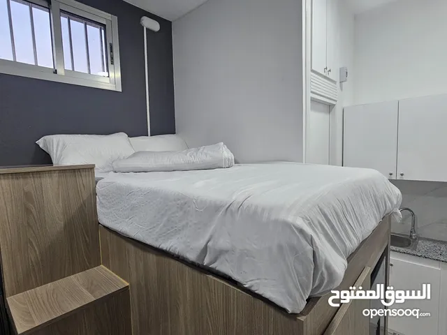 modern studio sanayeh 24/7 with amazing roof