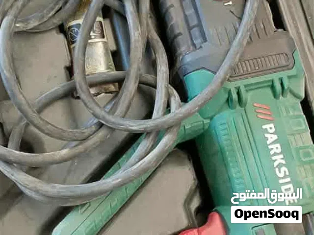 معدات كهربائية