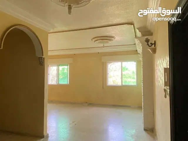 130 m2 2 Bedrooms Apartments for Rent in Salt Al Balqa'