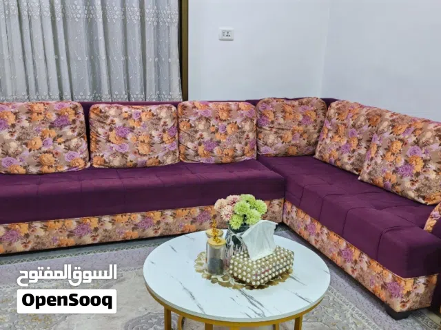 طقم كورنر تفصيل بحاله جيده