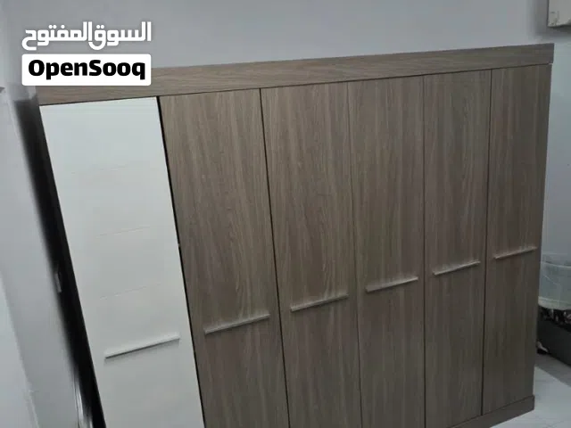 6 Door Wardrobe Urgent Sale