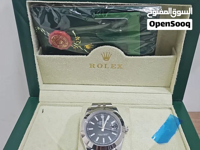 ساعة للبيع