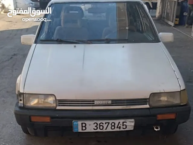تويوتا كورولا موديل 1986 للبيع