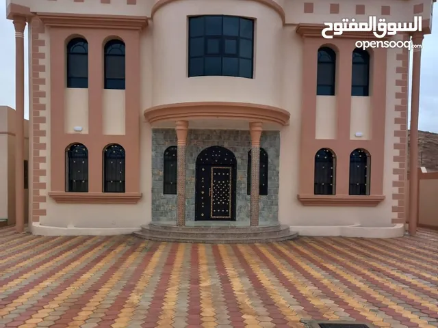 430 m2 More than 6 bedrooms Villa for Sale in Buraimi Al Buraimi