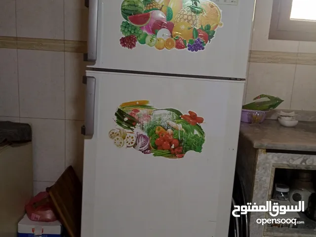 تلاجه شغاله ولا عيب للبيع 700د