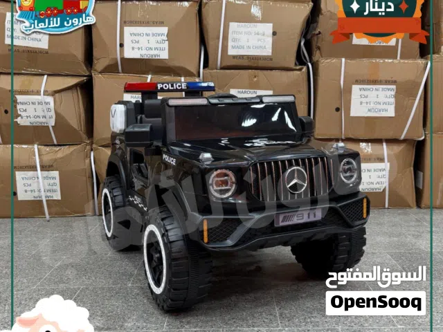 سيارة شحن شرطة تناسب من عمر سنة الي 8 سنة مع لطاش شرطة و انارة و هزاز و بلوتوث و روموت كنترول