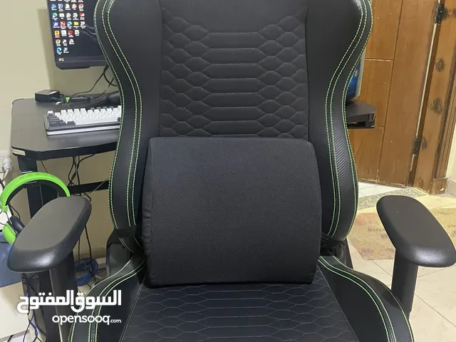 كرسي razer iskur x
