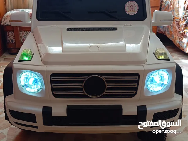 سيارة اطفال حجم كبير
