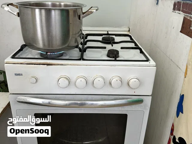 فرن مستعمل نظيف
