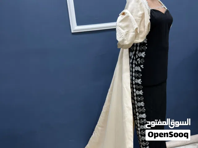 فستان جديد