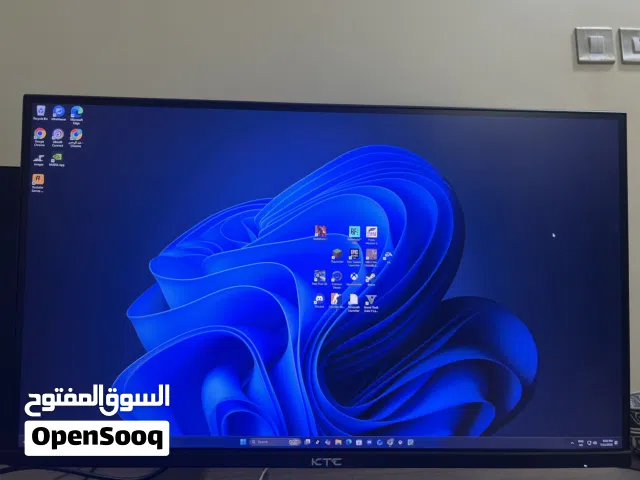 السعر 80 مع استاند شاشتين