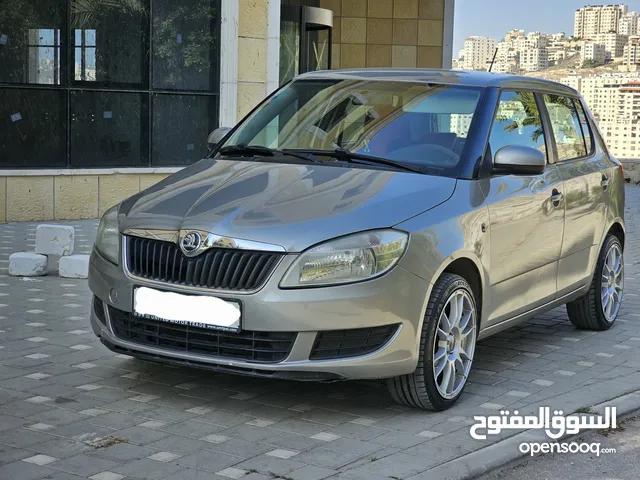 SKODA FABIA 1.4 سكودا فابيا للبيع