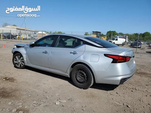 Used Nissan Altima in Dhofar