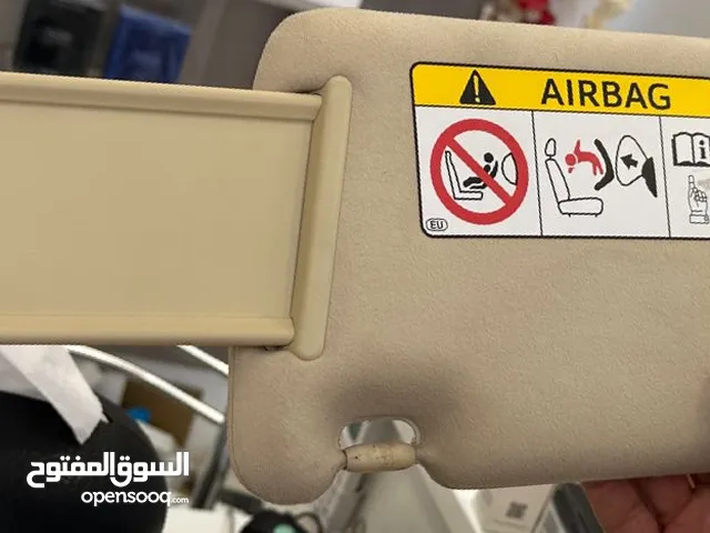 احتاج شمسية (حاجب شمس) جهة الراكب لسيارة برادو موديل 2017
