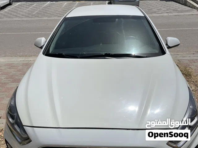 2018 Hyundai Sonata SE Sedan Gasoline with Advanced Features - Used in Good Condition