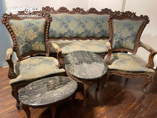 صالون خشب ماسيف حفر مع طاولتان رخام
