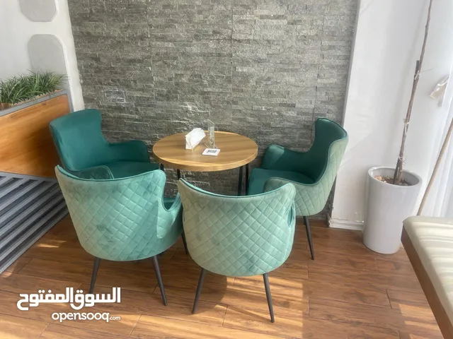 طقم كراسي مع طاولة خشبChair set with wooden table