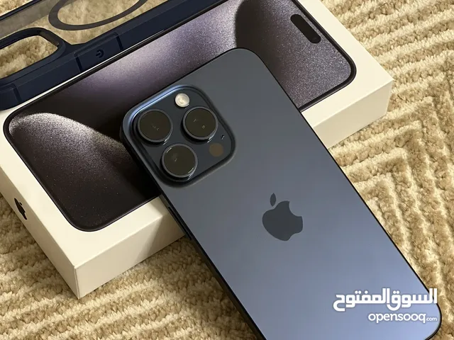 ايفون 15 pro max نظيف جدا  للبيع