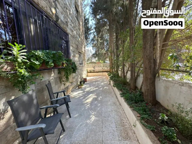 200 m2 3 Bedrooms Apartments for Rent in Amman Jabal Al-Lweibdeh