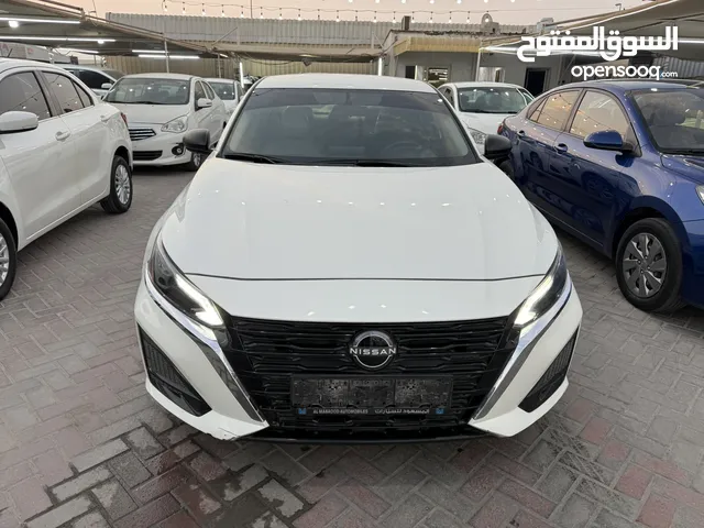 نيسان التيما خليجي صبغ وكالة موديل 2024 ممشا 40 الف