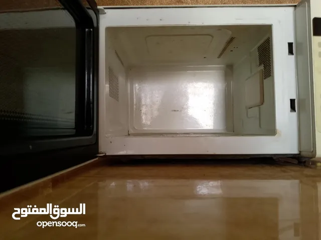 LG 25 - 29 Liters Microwave in Irbid