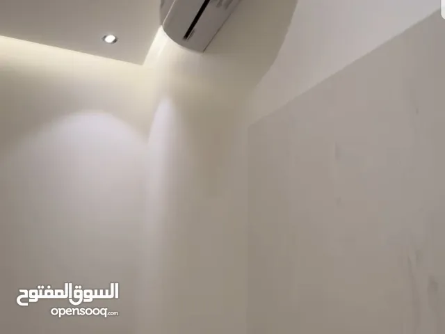 133 m2 3 Bedrooms Apartments for Rent in Al Riyadh Dhahrat Laban