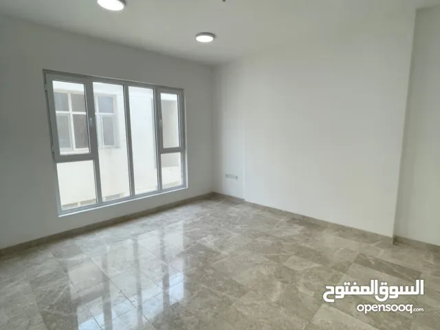 شقة جاهزة للبيع في القرم مساحة واسعة ومؤجرة