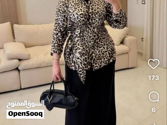 طقم سوت قطعتين  شياكه