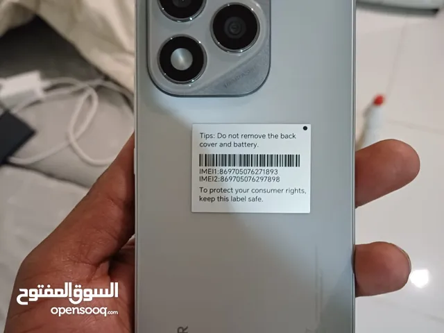 royal ,honer 400 lite ,256gb,8gb , last price 75kd