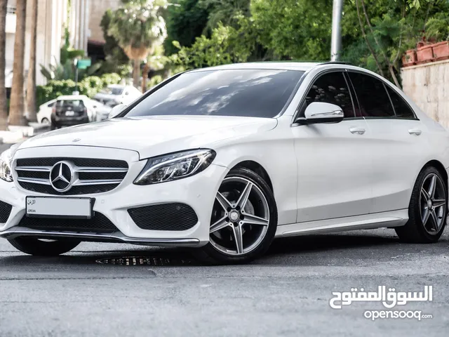 Mercedes C200 Amg kit 2015 مميزة جدا، وارد و بحالة الوكالة