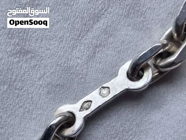 شراء الفضة المستعمل والكسر بأسعار مناسبة