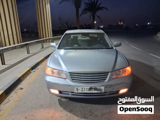 2005 هيونداي ازيرا Standard