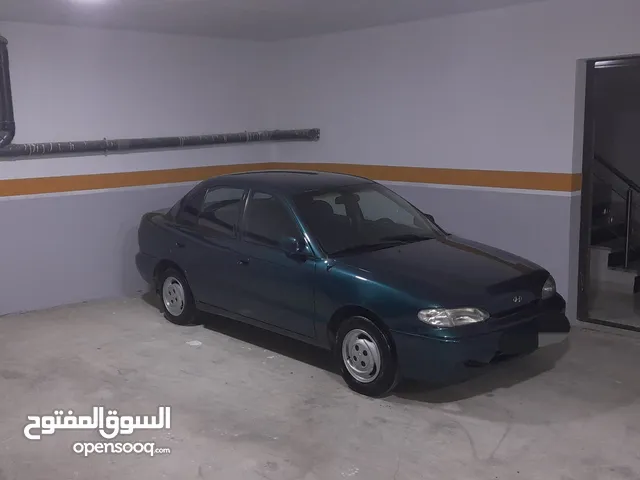 Used Hyundai Accent in Zarqa