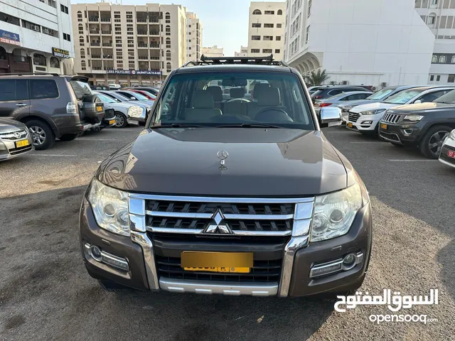 Mitsubishi Pajero car - Top End model for sale