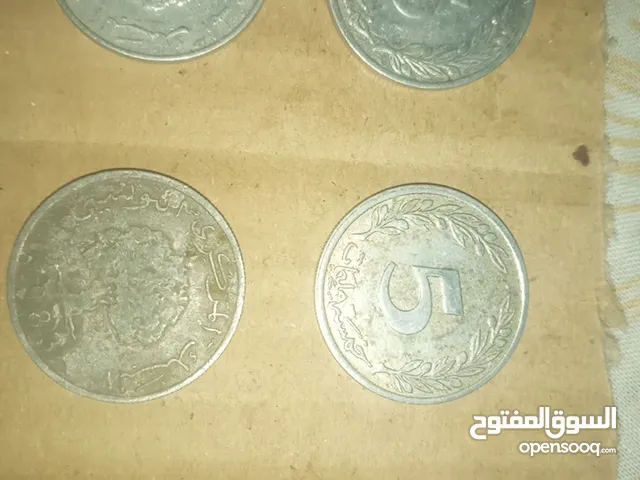 عملة نقدي قديم بافيأت 5 دورو و 10 فرنك