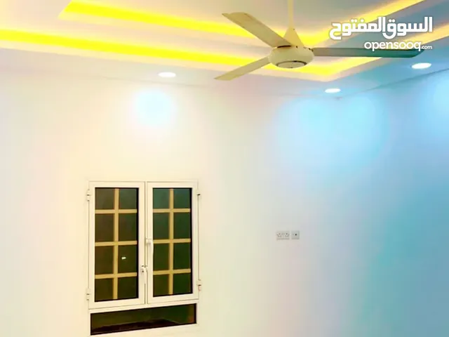 125m2 3 Bedrooms Apartments for Sale in Muscat Al Maabilah