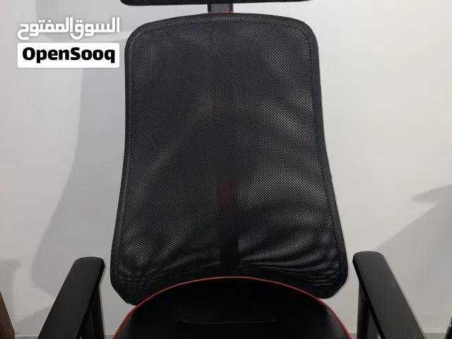 كرسي مكتب وجيمنج من إيكيا (HUVUDSPELARE) نظيف جداً بحالة الوكالة