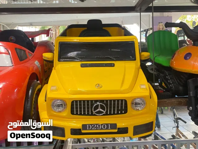 سيارة مرسيدس جي كلاس موديل 2026 لون اصفر مع رموت من عمر 1سنة ل 6سنوات يتحمل أوزان لغاية  35 كيلو