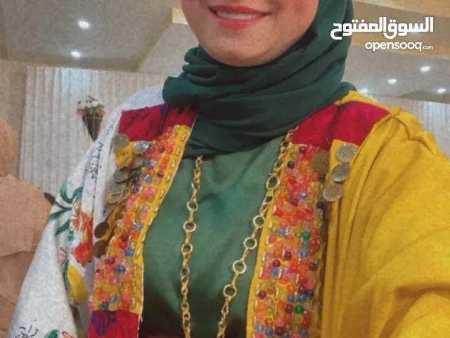 نفين بسام نجوم